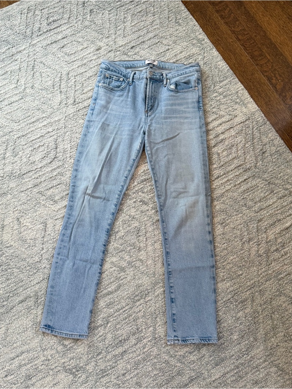 Agolde Light Wash Skinny Jeans in Faded Blue